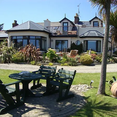 Clifford House B & B-3